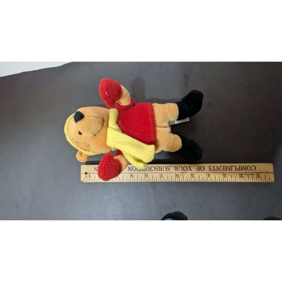 Disney Store Winnie The Pooh 2002 Plush stuffed animal  8" Yellow hat scarf - Picture 6 of 9